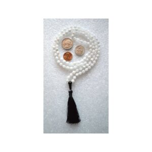 Moonstone Mala Necklace featuring 108 hand-knotted Moonstone beads, designed to enhance intuition and emotional balance. Ideal for meditation and spiritual practices, aligning with the Crown and Third Eye Chakras, and resonating with Cancer and Scorpio.