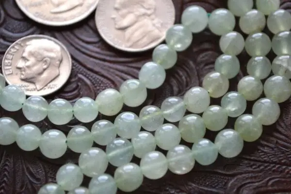 Green Aventurine Mala Beads Necklace designed for Heart Chakra support, resonating with Taurus and Virgo, promoting prosperity and emotional healing.