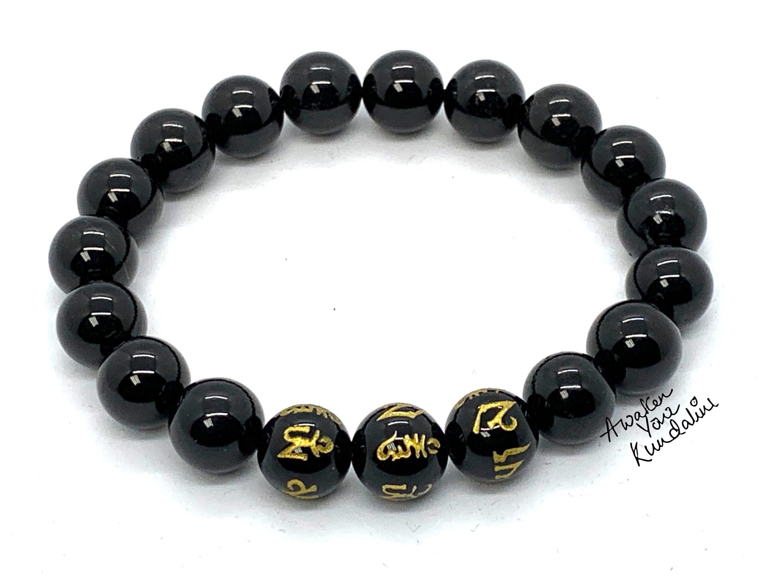  Black Obsidian Bracelet with Om Mani Padme Hum mantra, designed for meditation, yoga, and chakra healing, featuring 10mm natural gemstone beads